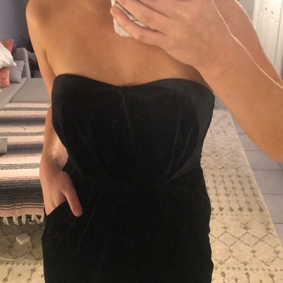 Black Velvet minidress with POCKETS! - Picture 2 of 5